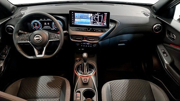 Vehicle Image 6