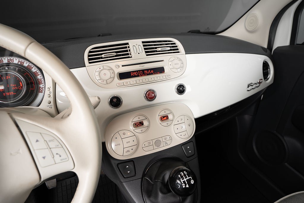 Vehicle Image 7
