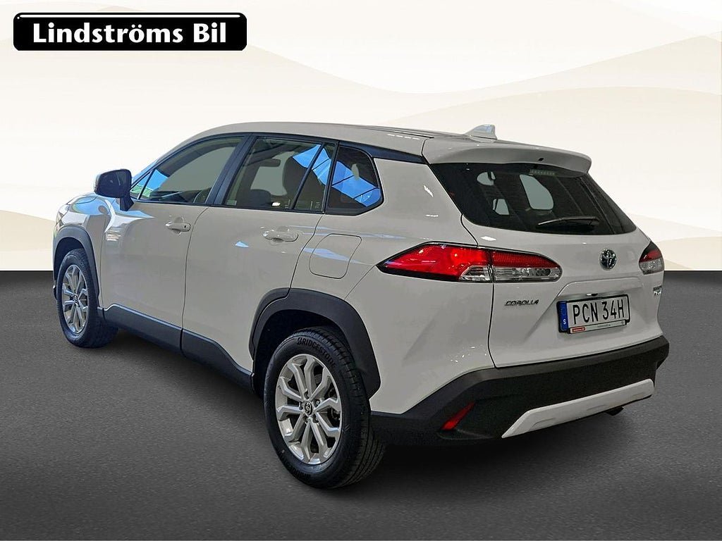 Vehicle Image 4