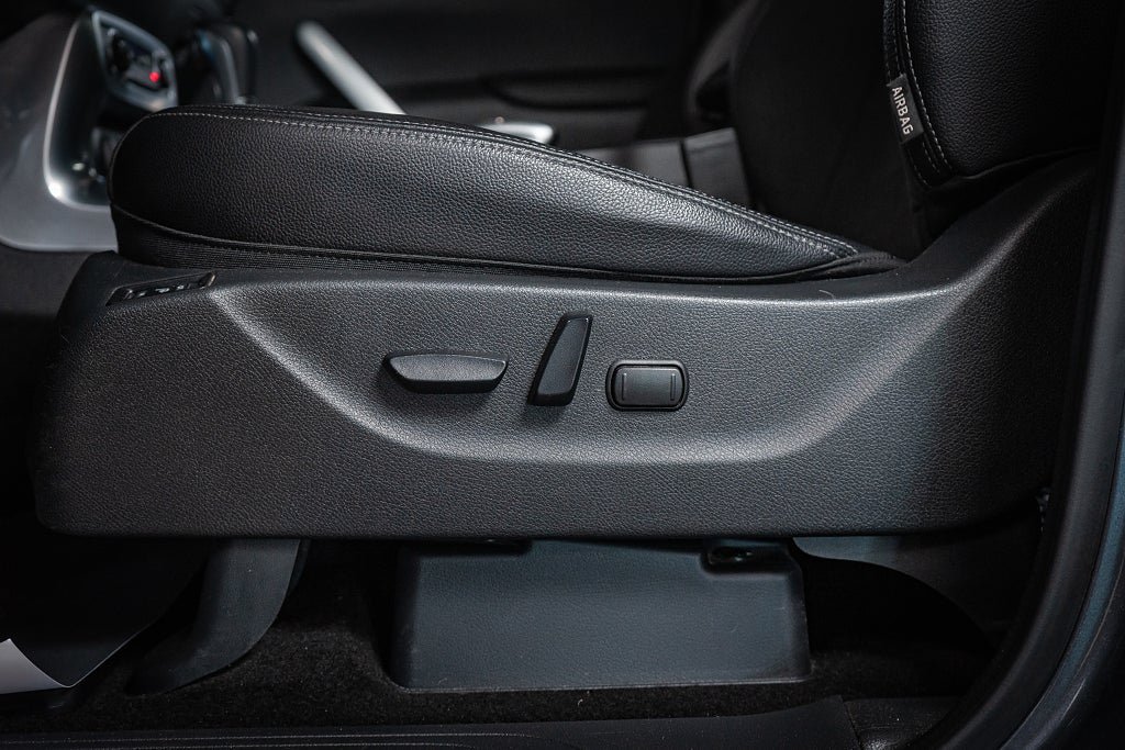 Vehicle Image 14