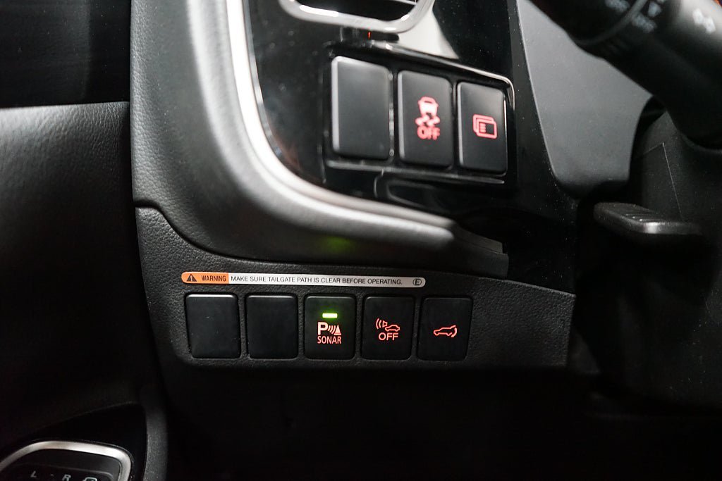 Vehicle Image 23