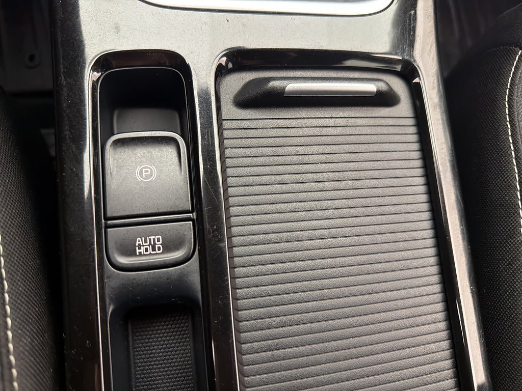 Vehicle Image 26