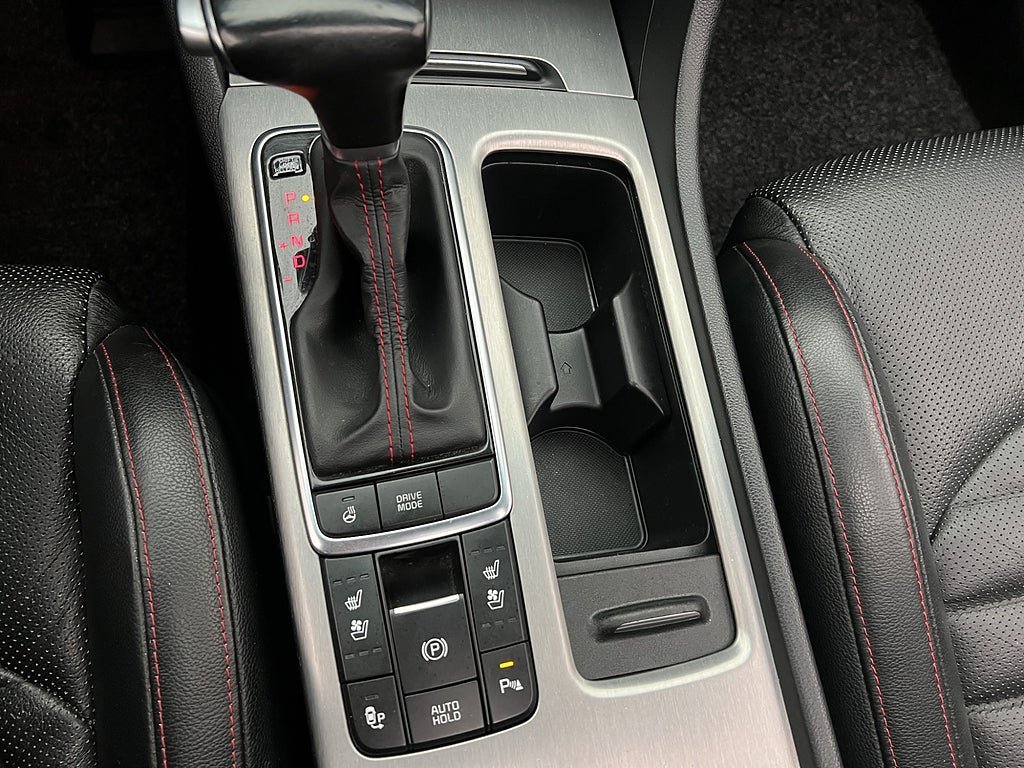 Vehicle Image 28