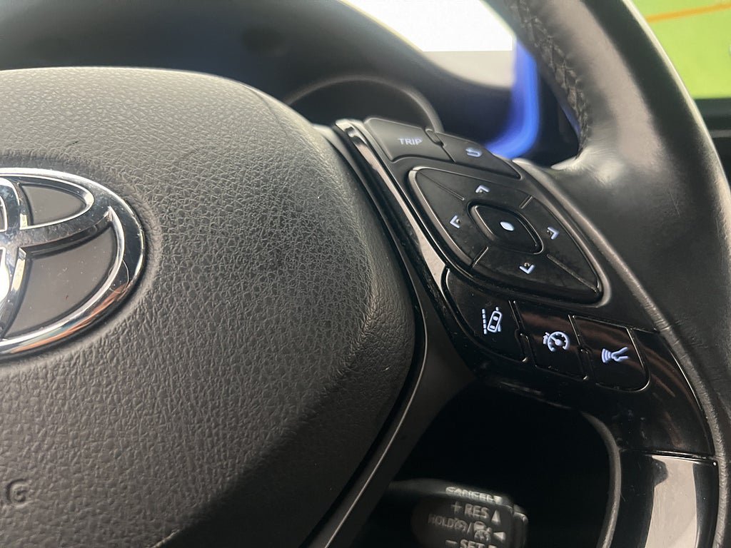 Vehicle Image 17