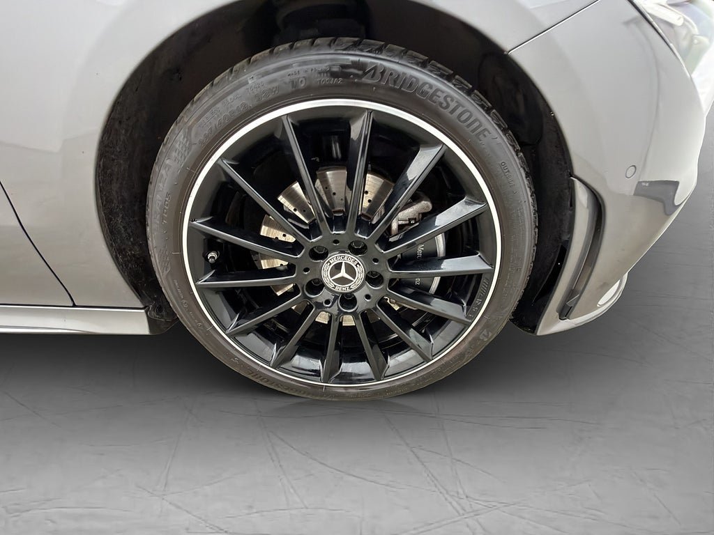 Vehicle Image 37