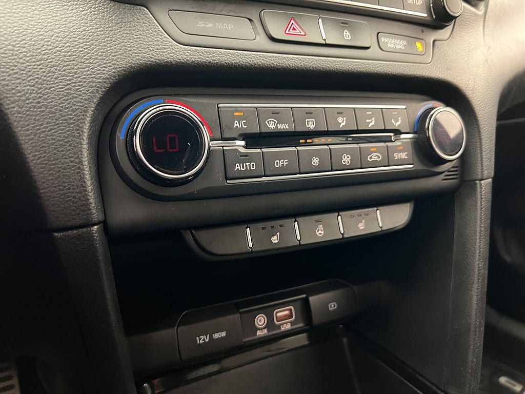 Vehicle Image 26