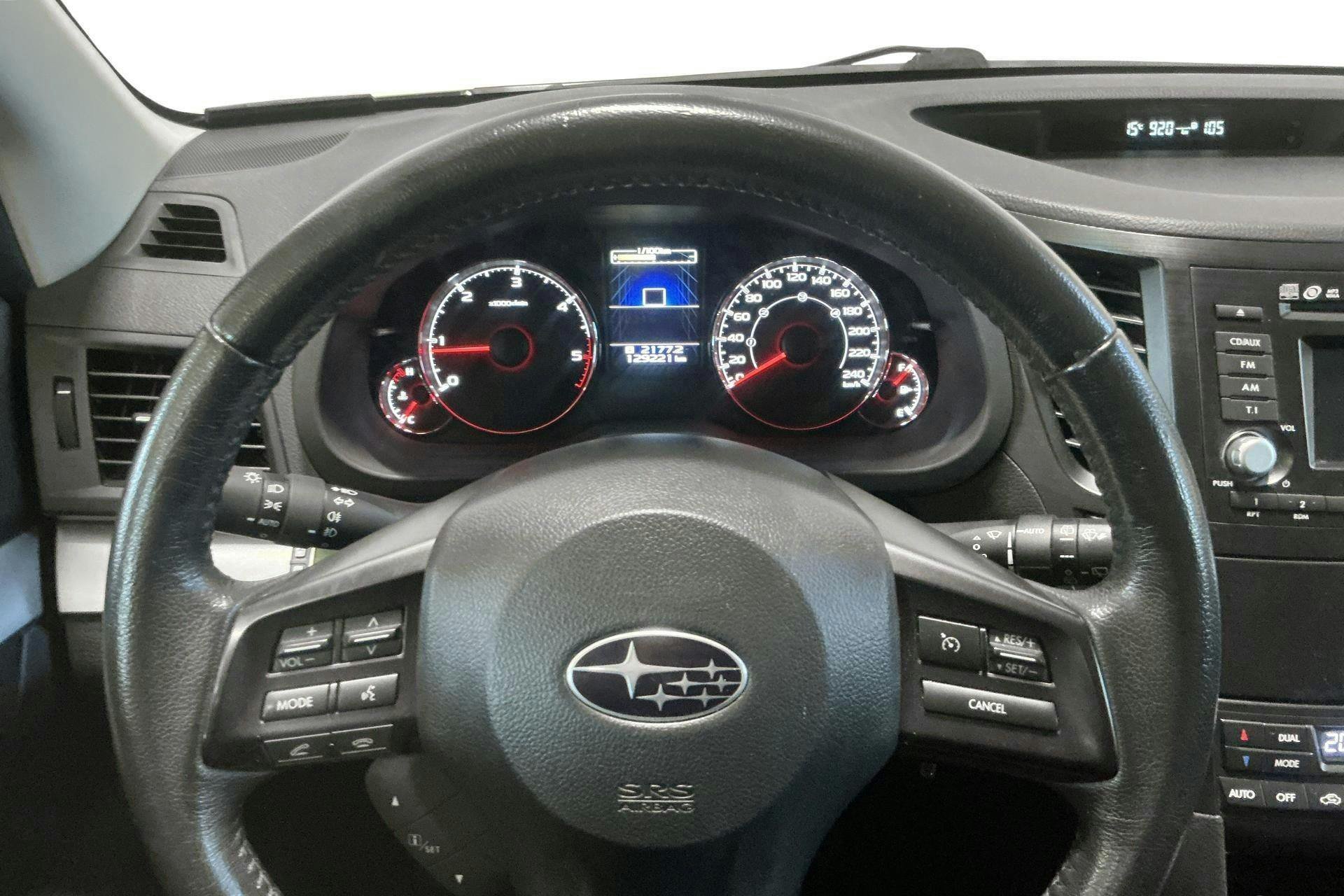 Vehicle Image 10