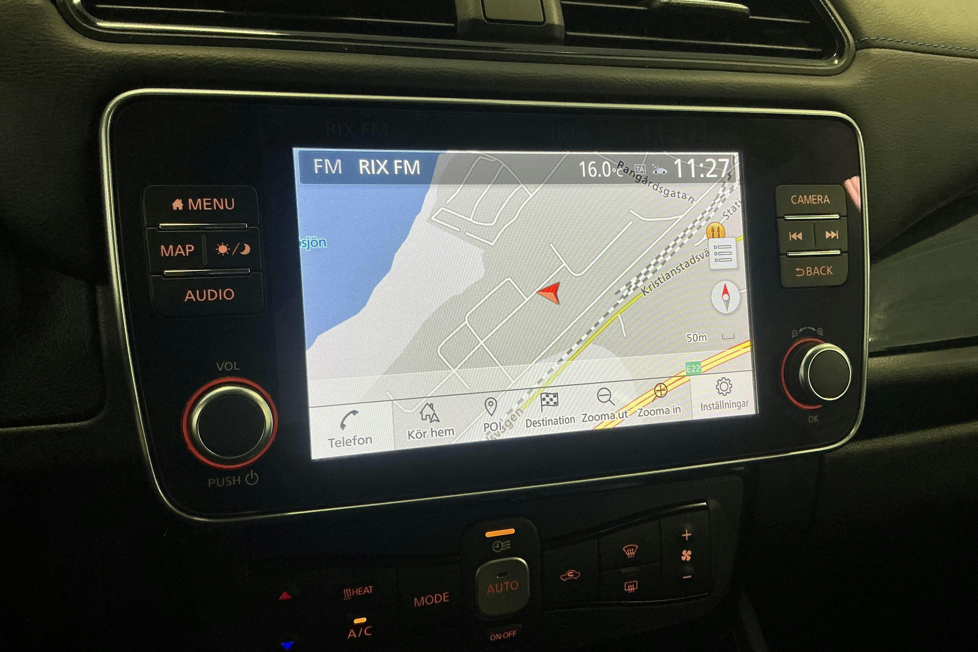 Vehicle Image 16
