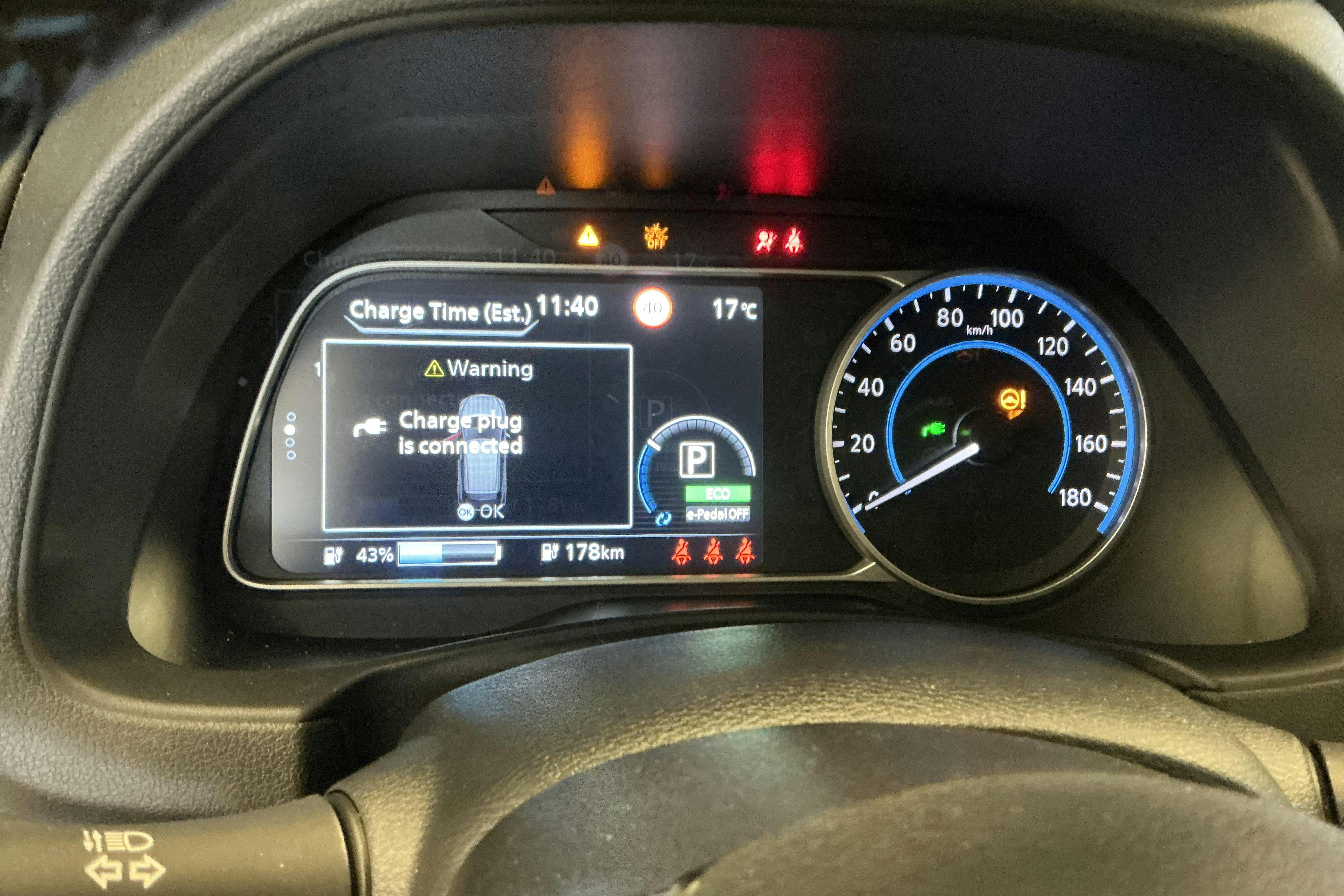 Vehicle Image 17
