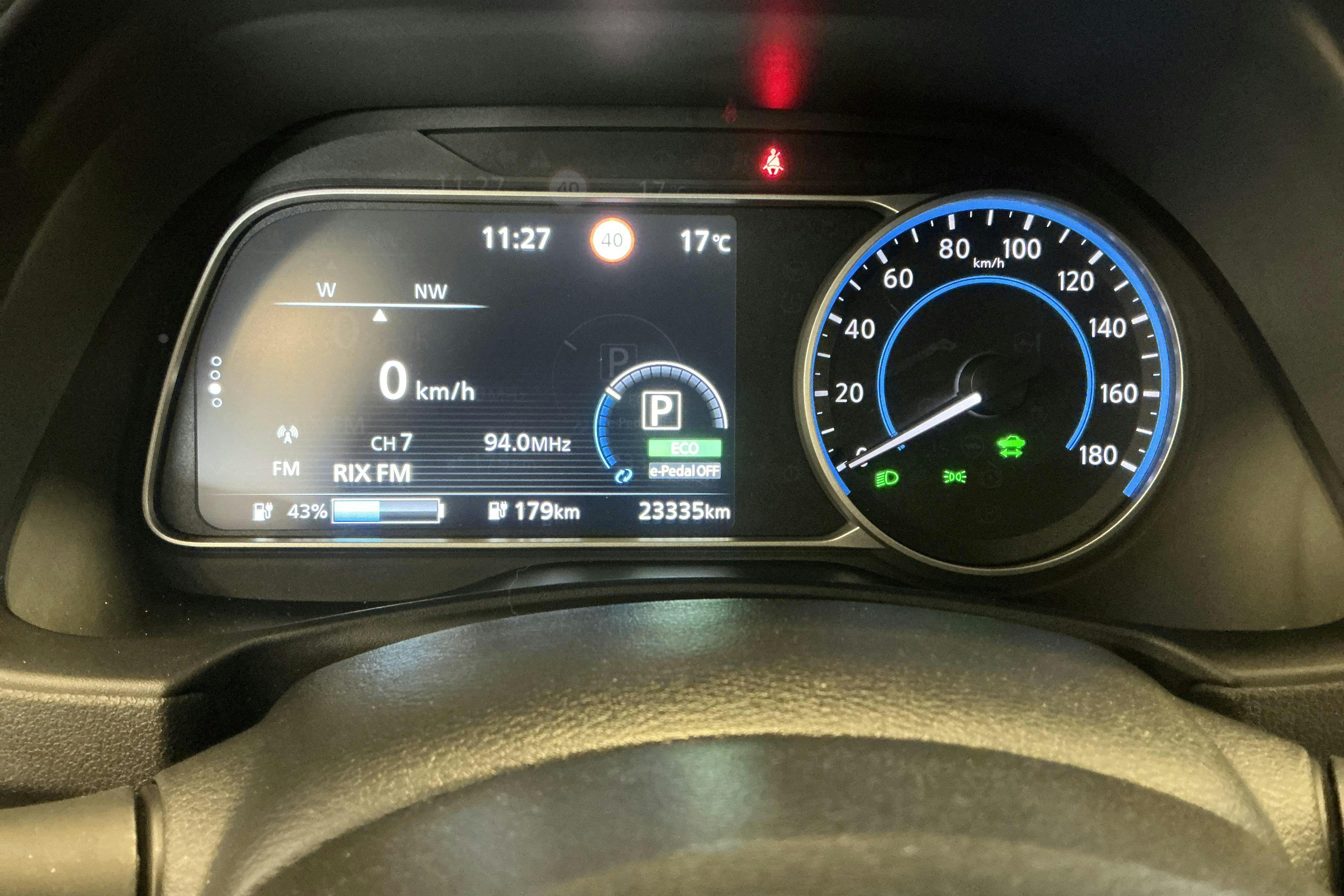 Vehicle Image 18
