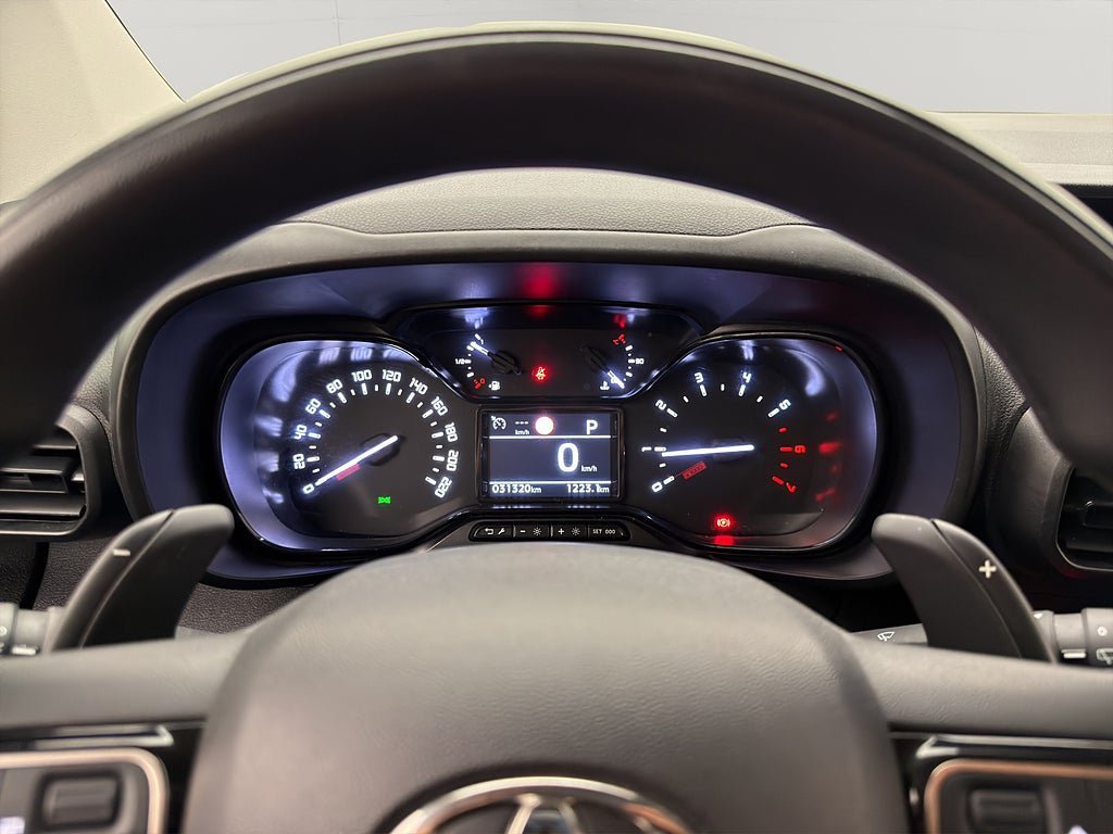 Vehicle Image 20