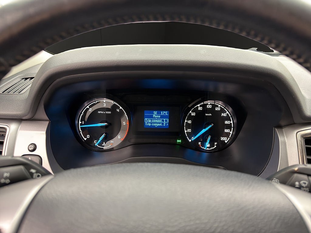 Vehicle Image 18
