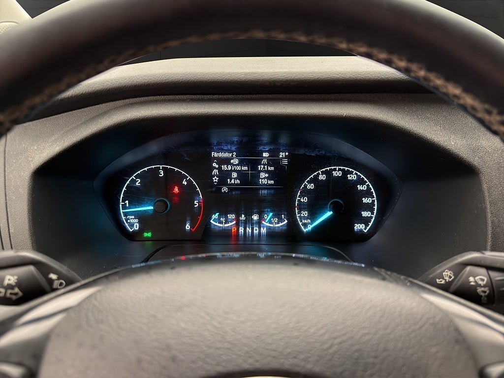 Vehicle Image 18