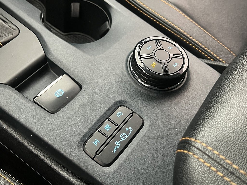 Vehicle Image 33