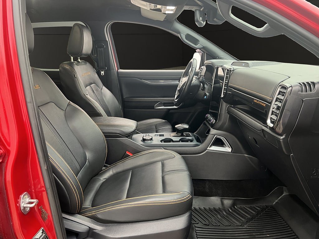 Vehicle Image 35