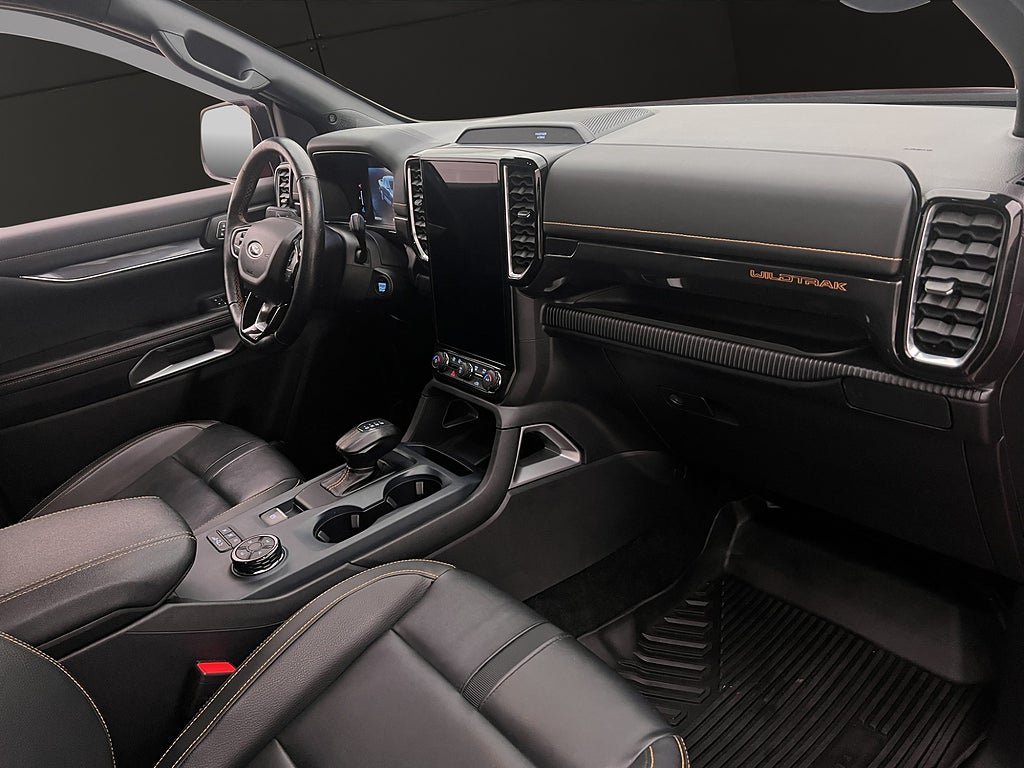 Vehicle Image 36