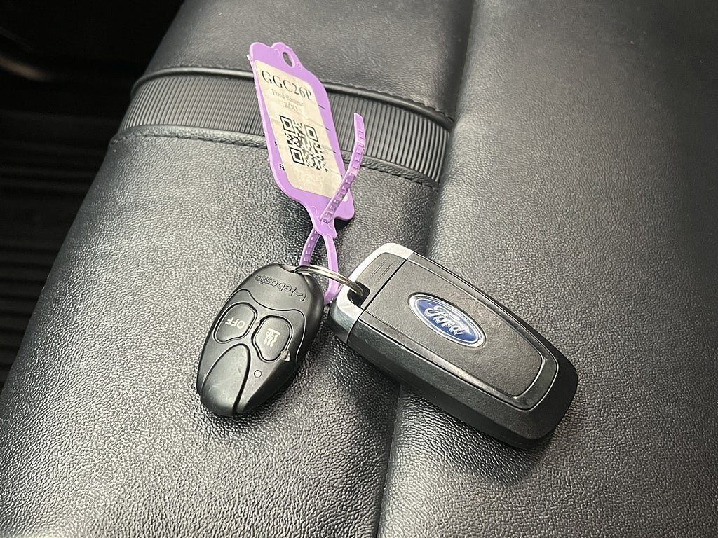 Vehicle Image 38