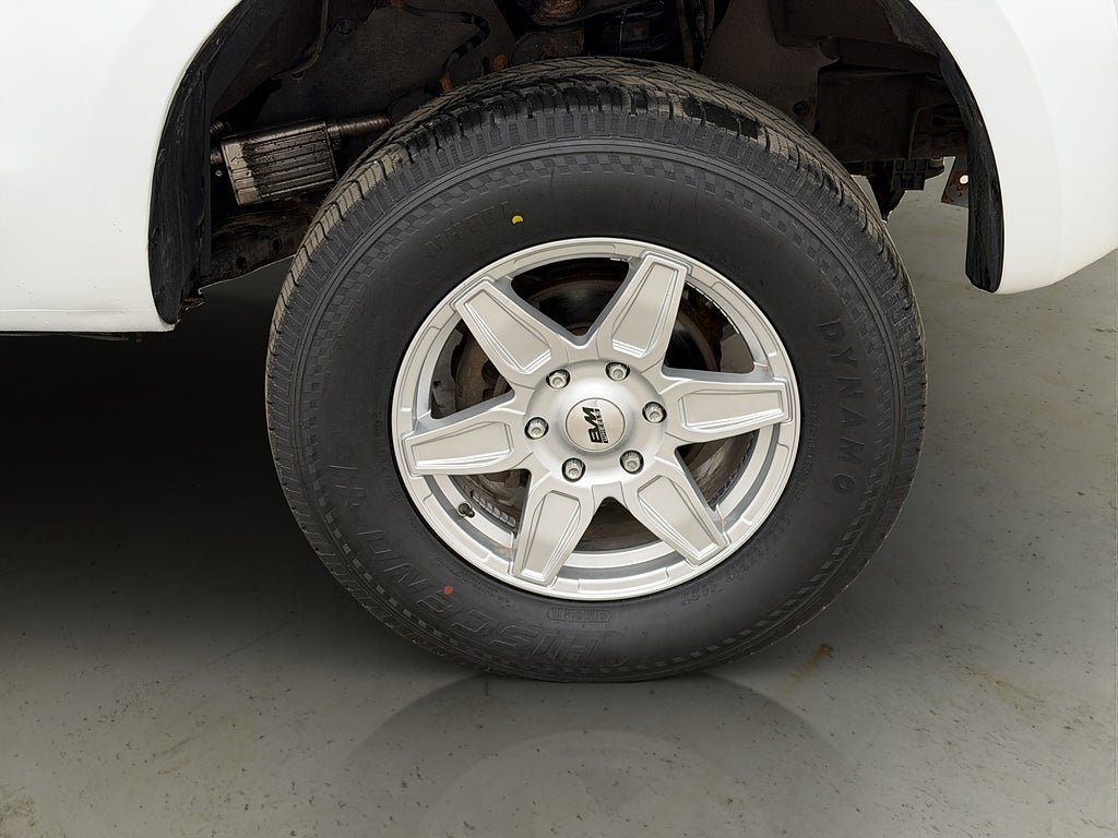 Vehicle Image 30