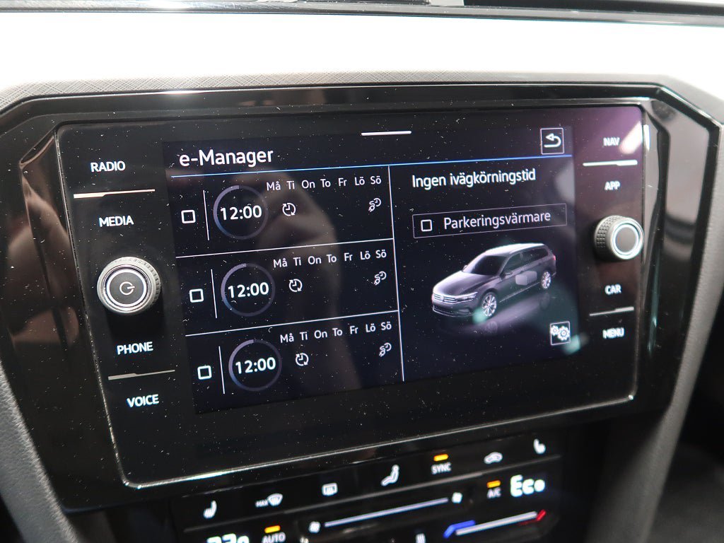Vehicle Image 27