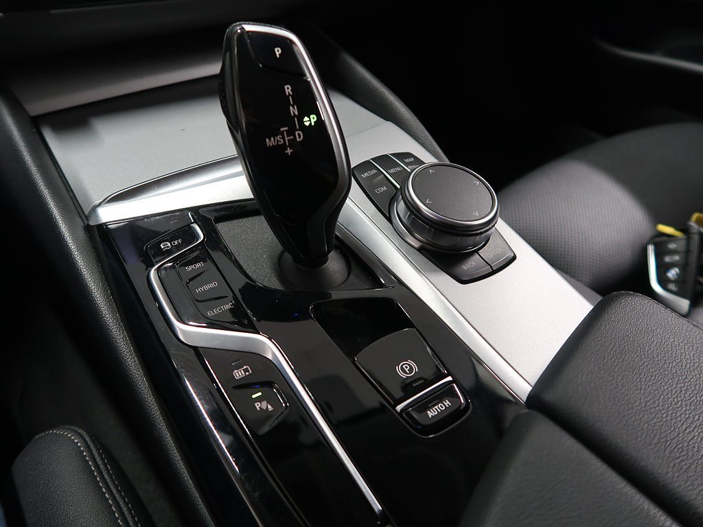 Vehicle Image 37