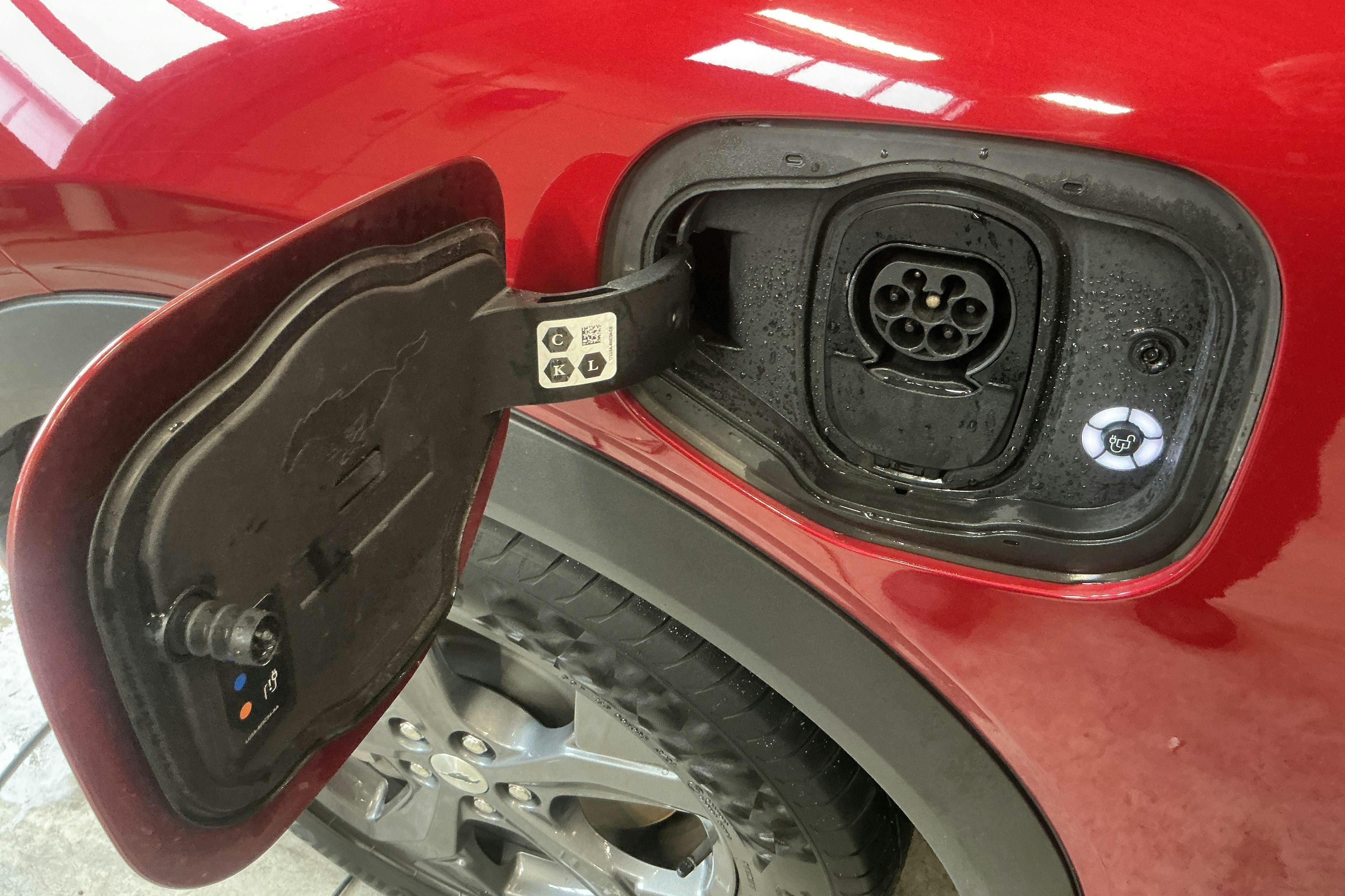 Vehicle Image 15