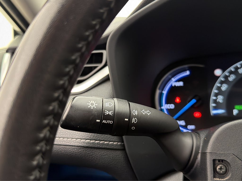 Vehicle Image 15