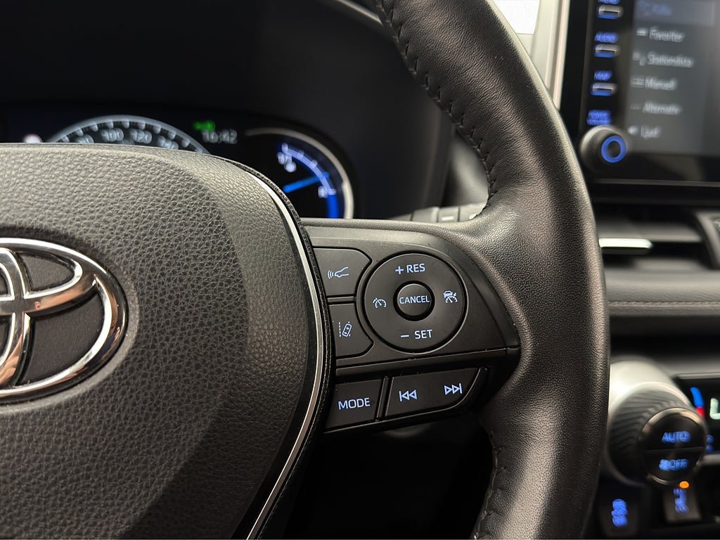 Vehicle Image 18