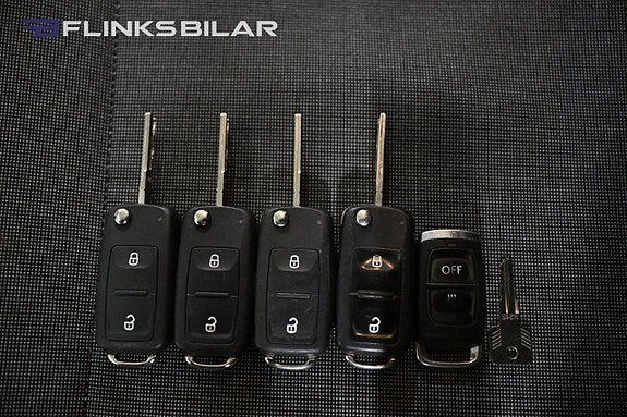 Vehicle Image 35