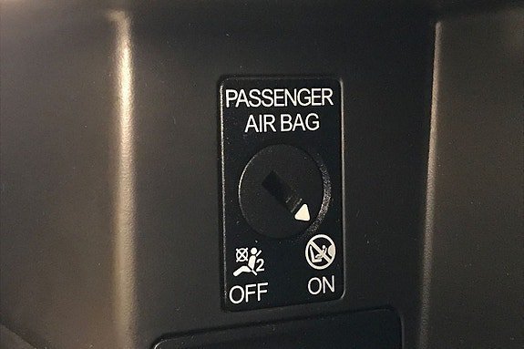 Vehicle Image 23