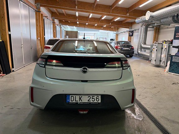 Vehicle Image 19
