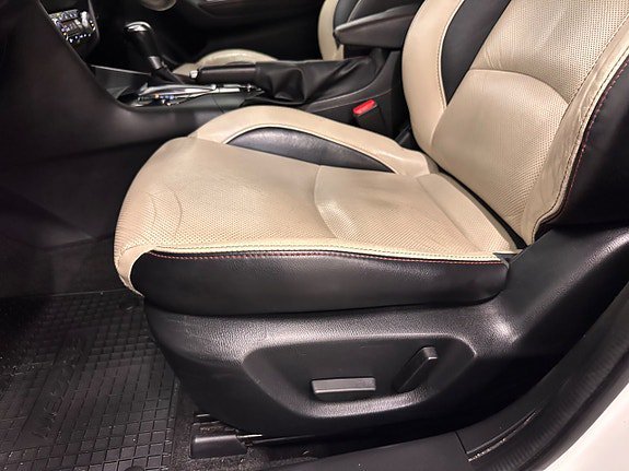 Vehicle Image 26