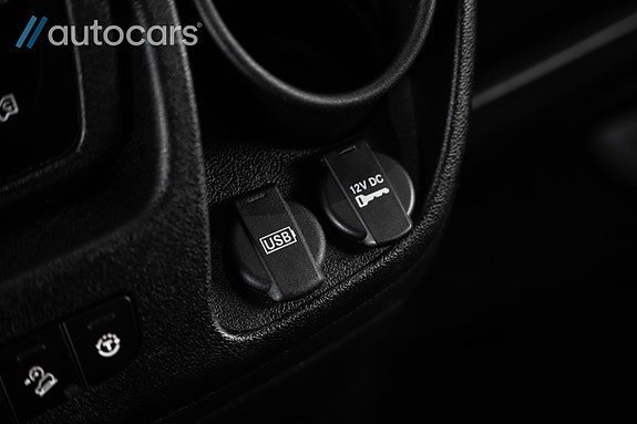 Vehicle Image 38