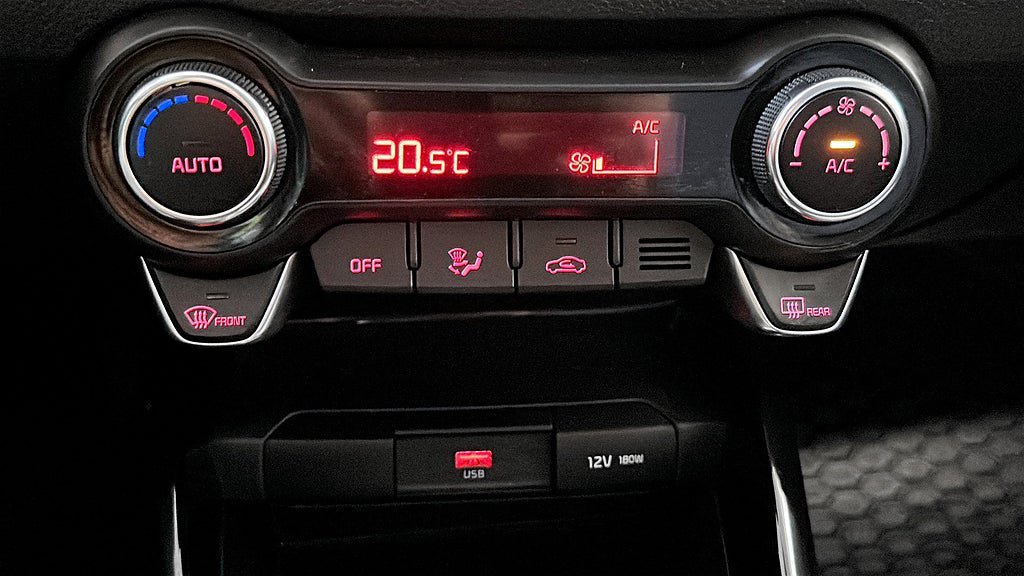 Vehicle Image 18