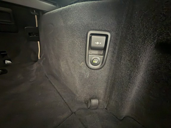 Vehicle Image 26