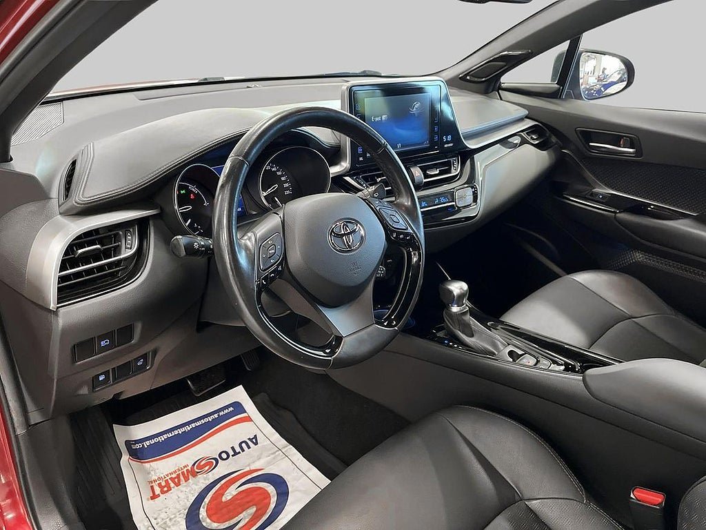 Vehicle Image 14