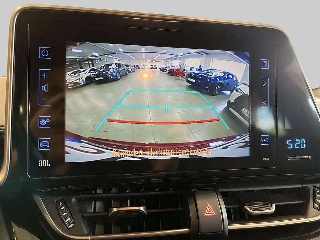 Vehicle Image 17