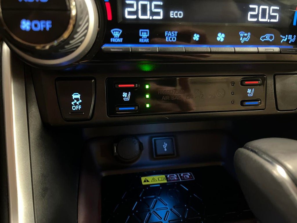 Vehicle Image 21