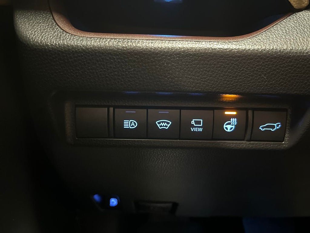 Vehicle Image 23