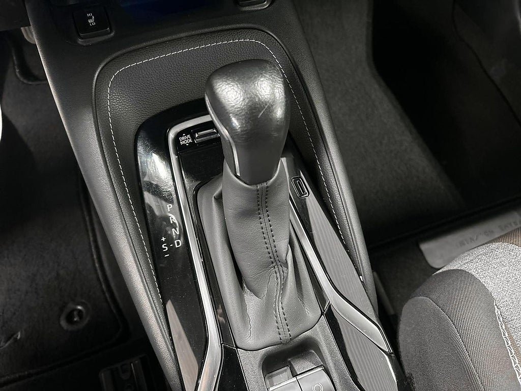 Vehicle Image 18
