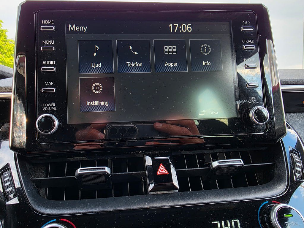 Vehicle Image 14