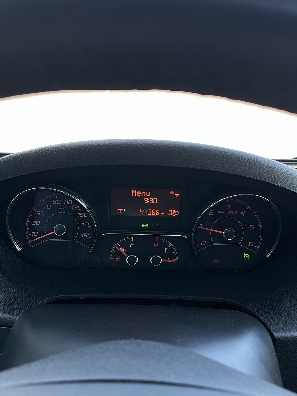 Vehicle Image 16