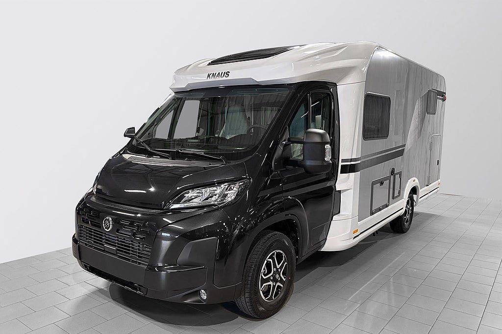 Vehicle Image 45