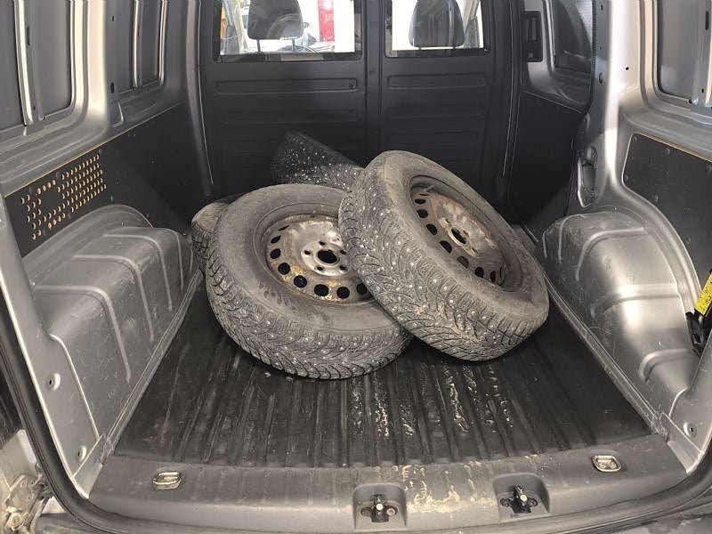 Vehicle Image 8