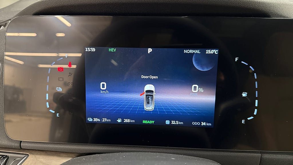 Vehicle Image 17