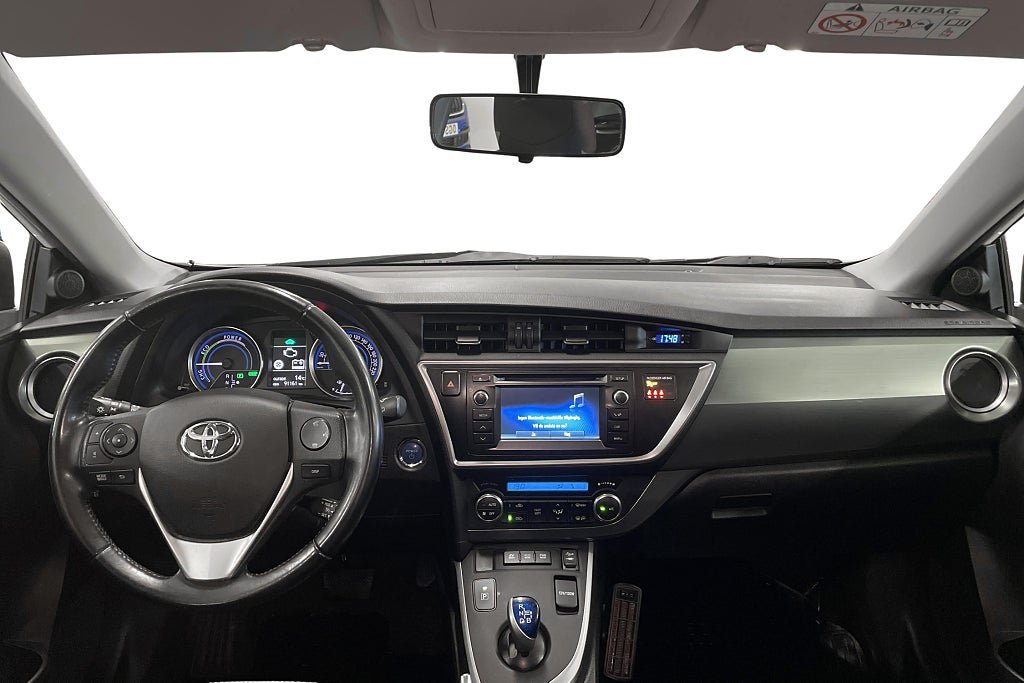 Vehicle Image 11
