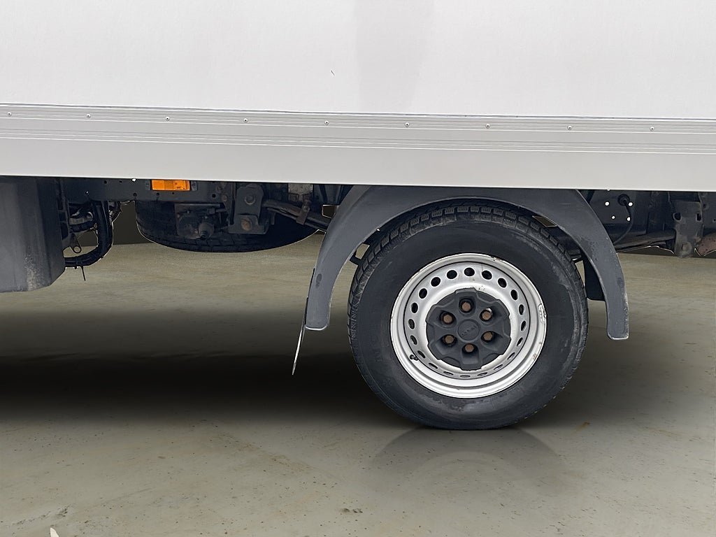Vehicle Image 27