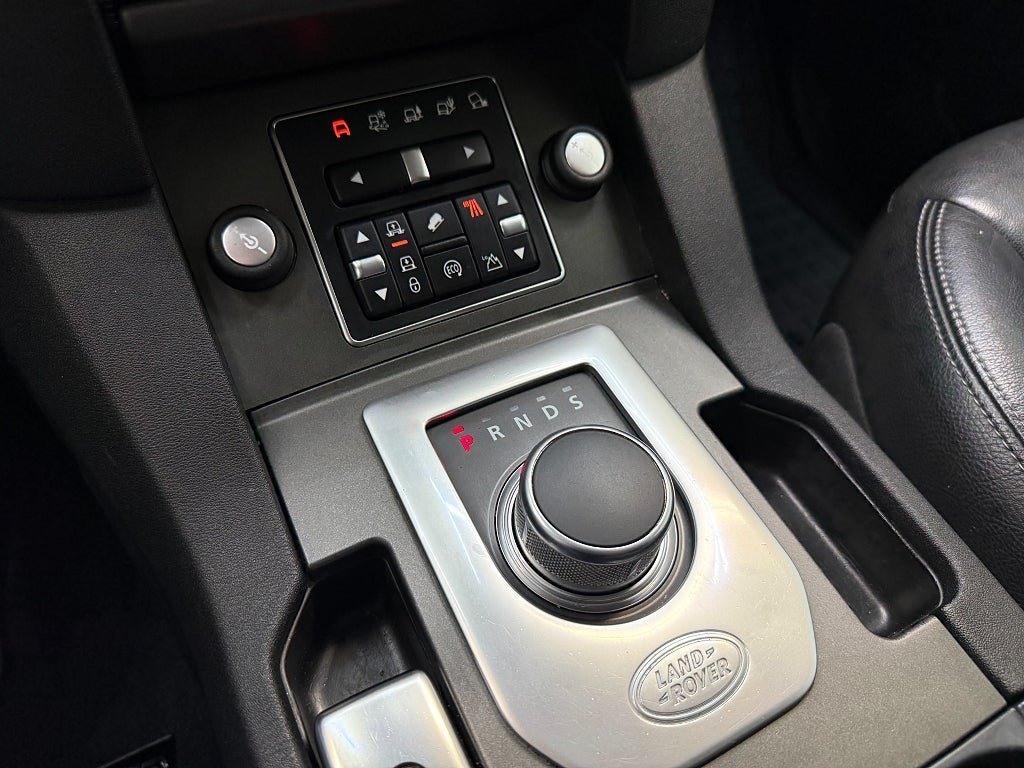 Vehicle Image 17