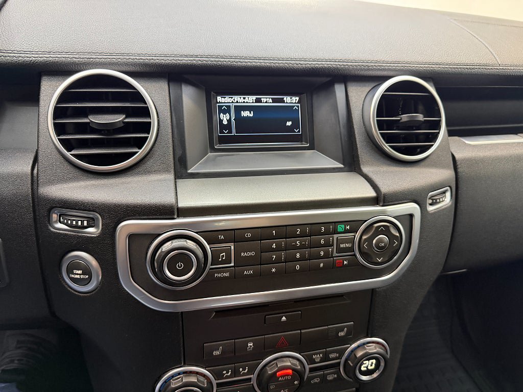 Vehicle Image 19