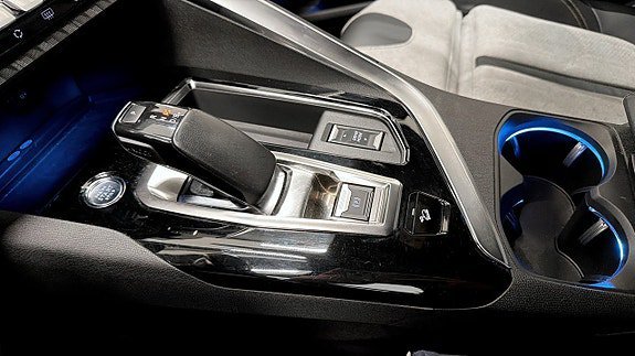 Vehicle Image 24
