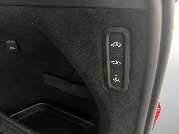 Vehicle Image 29